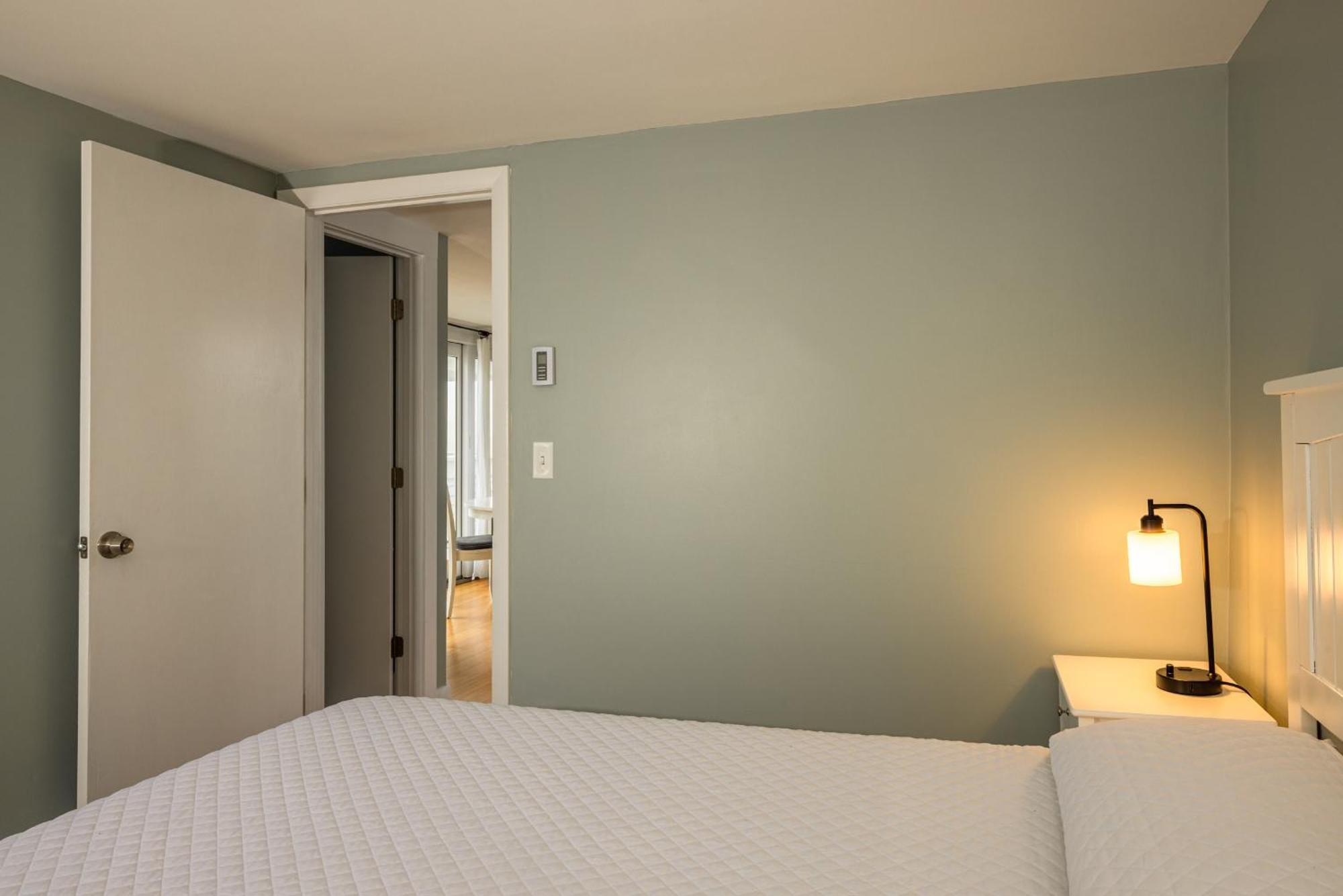 Eagle House Motel 락포트 외부 사진