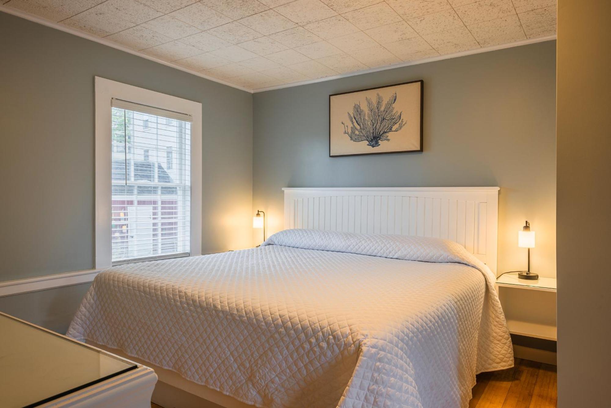 Eagle House Motel 락포트 외부 사진
